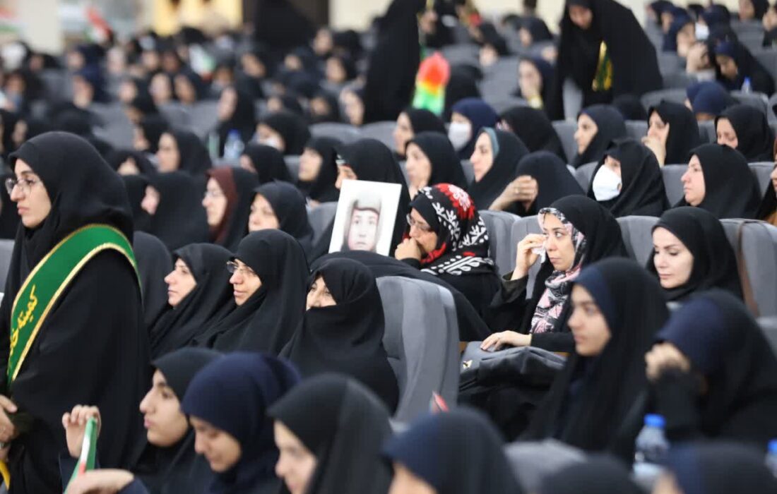۱۱۰۰ شهید معلم و دانش آموز  هویت آموزش و پرورش استان است